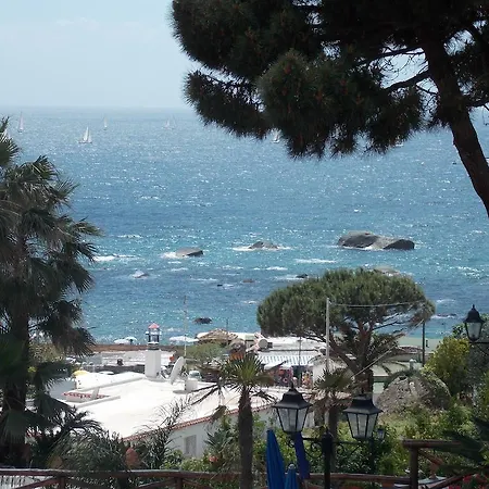 Konukevi Loreta Forio di Ischia