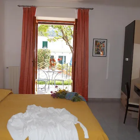 Maison d'hôtes Loreta Forio di Ischia